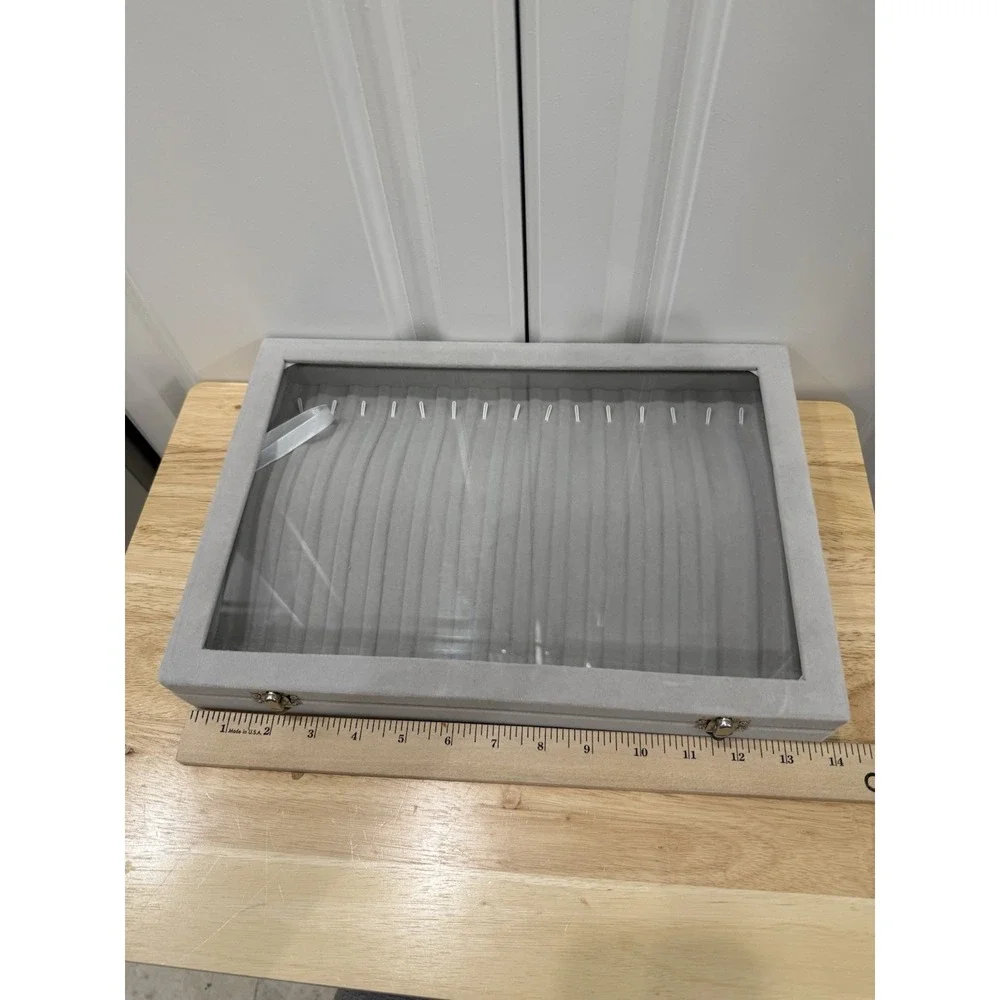 Bracelet Display Case Box Grey Gray Acrylic Top 15 Slots